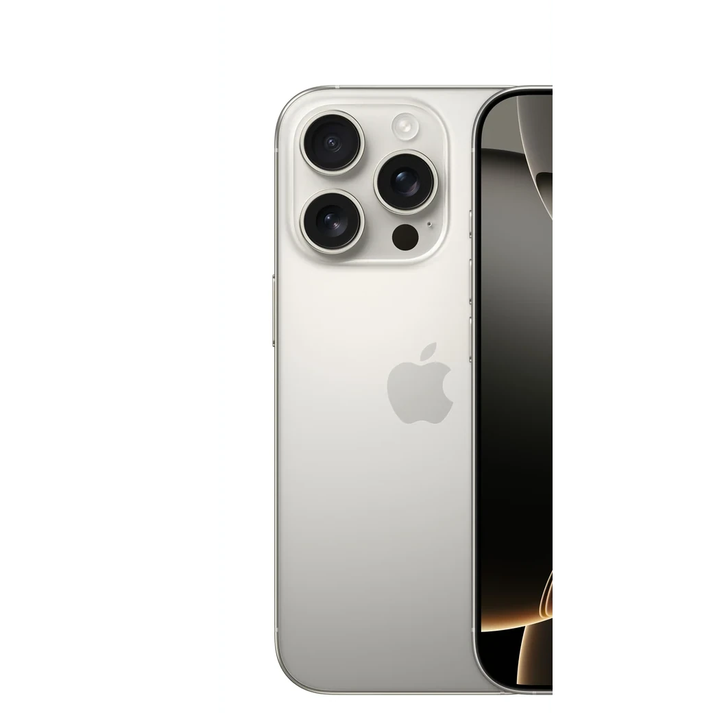 iPhone 16 Pro Titanio natural, detalle posterior oficial; visual de referencia, no inventario confirmado de Tecno Express
